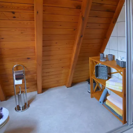 Cosy With Garden, Cleaning Included * Medebach